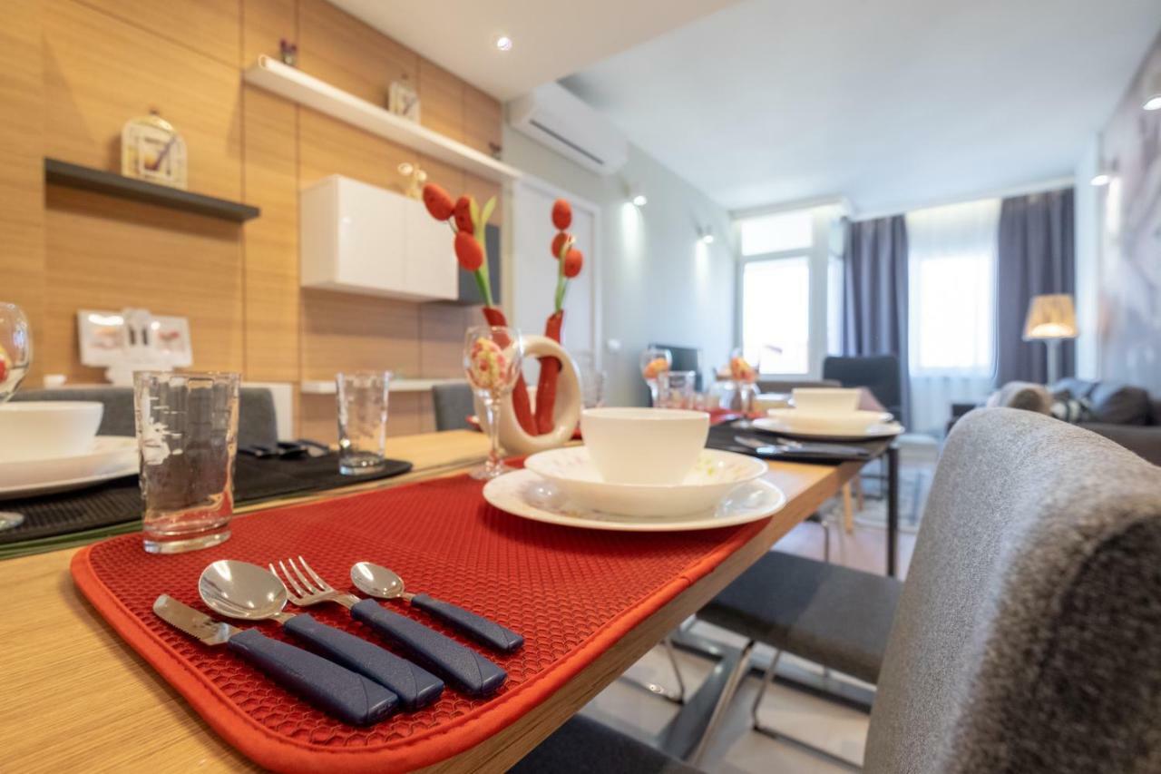Vitosha Blvd Luxury 2-Bedroom, 2-Bathroom With Balcony Sofie Exteriér fotografie