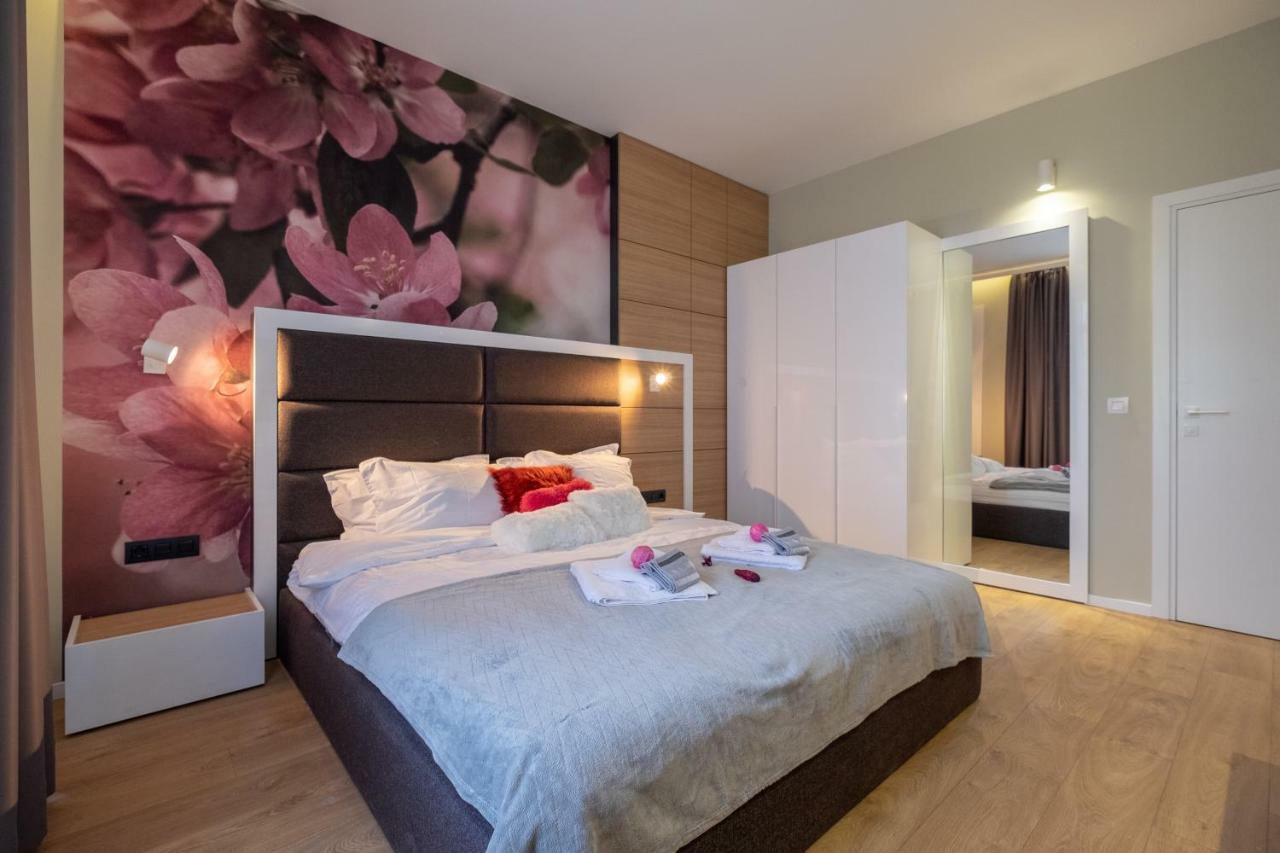 Vitosha Blvd Luxury 2-Bedroom, 2-Bathroom With Balcony Sofie Exteriér fotografie