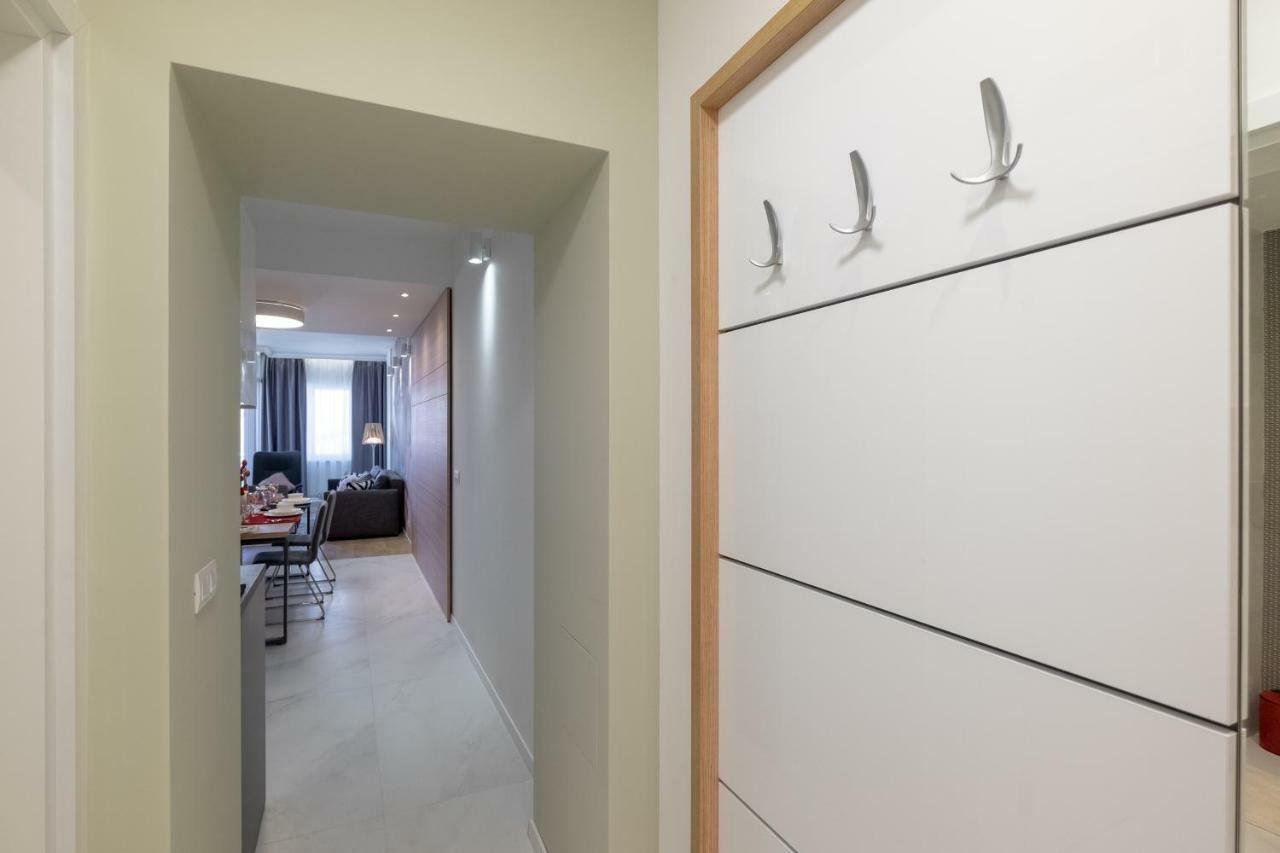 Vitosha Blvd Luxury 2-Bedroom, 2-Bathroom With Balcony Sofie Exteriér fotografie