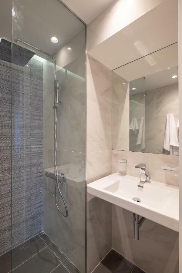 Vitosha Blvd Luxury 2-Bedroom, 2-Bathroom With Balcony Sofie Exteriér fotografie