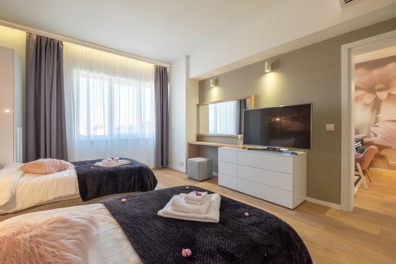 Vitosha Blvd Luxury 2-Bedroom, 2-Bathroom With Balcony Sofie Exteriér fotografie